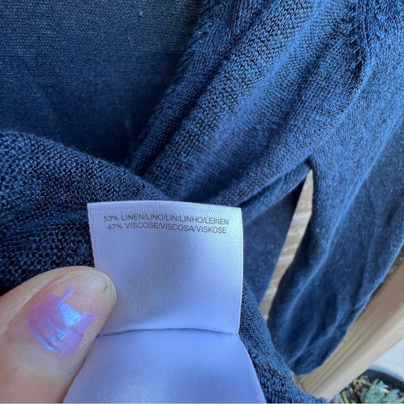 Jones New York Blue Linen Viscose Cardigan, size Medium - Picture 6 of 7